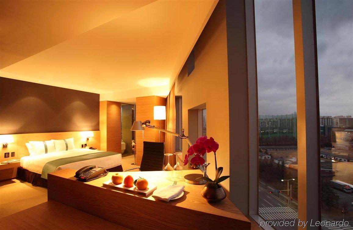 Ramada Plaza By Wyndham Gwangju Hotel Kvangdzsu Kültér fotó