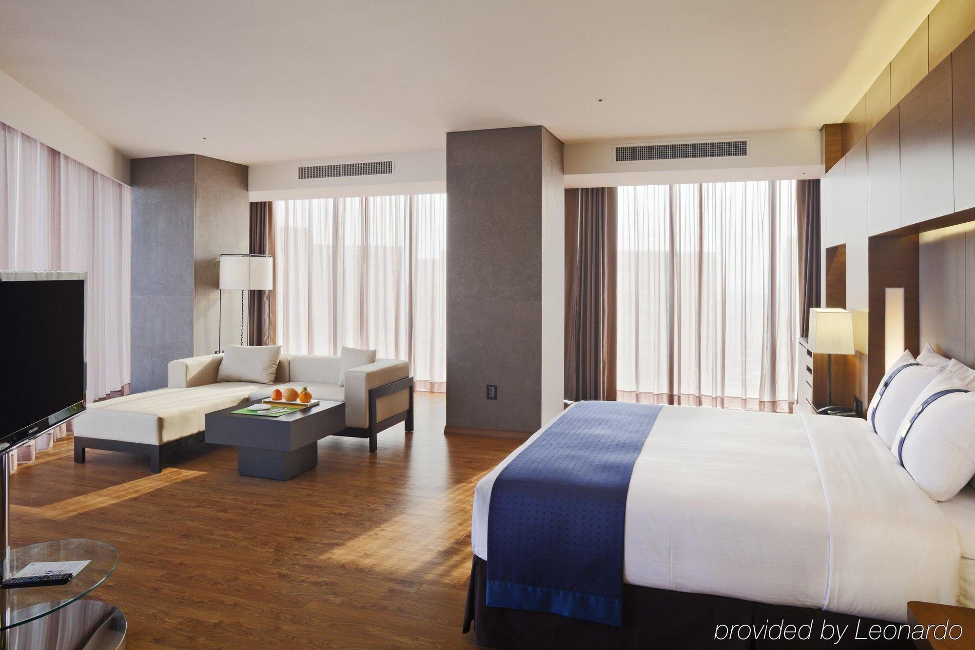 Ramada Plaza By Wyndham Gwangju Hotel Kvangdzsu Kültér fotó
