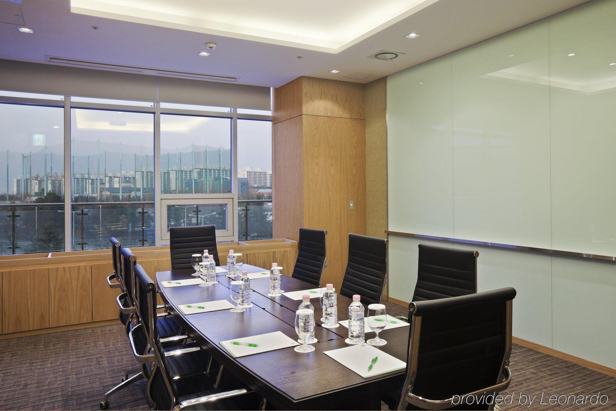 Ramada Plaza By Wyndham Gwangju Hotel Kvangdzsu Kültér fotó