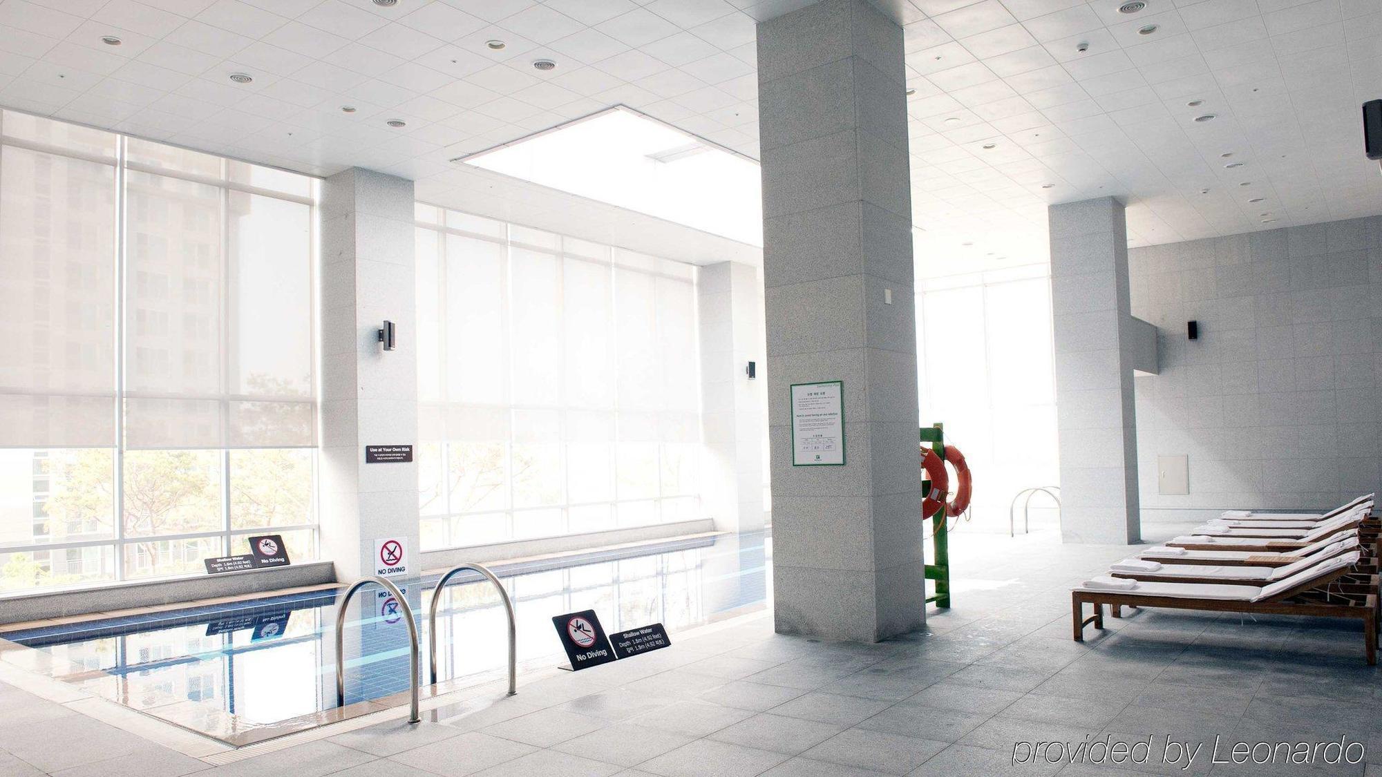 Ramada Plaza By Wyndham Gwangju Hotel Kvangdzsu Kültér fotó