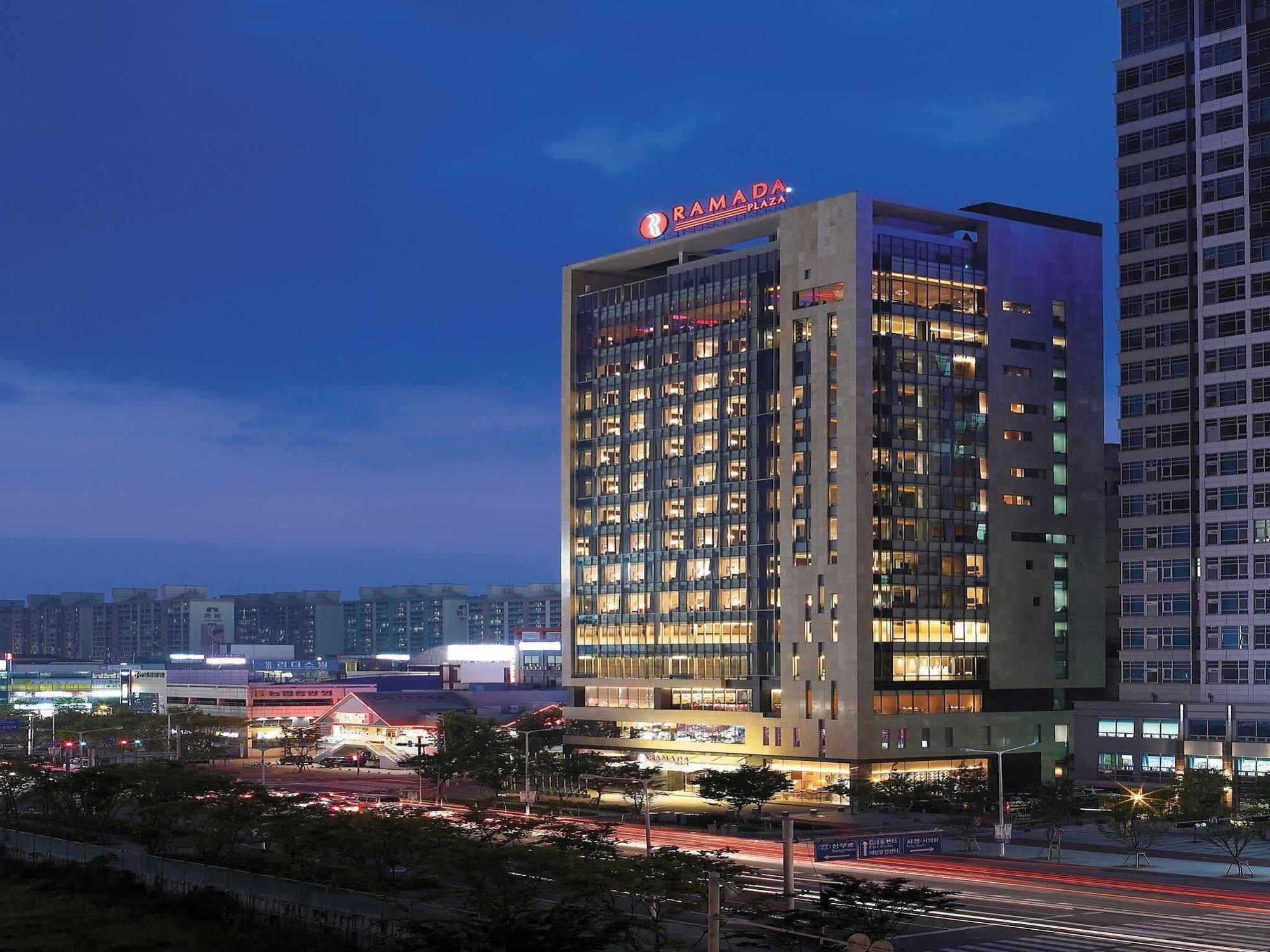 Ramada Plaza By Wyndham Gwangju Hotel Kvangdzsu Kültér fotó