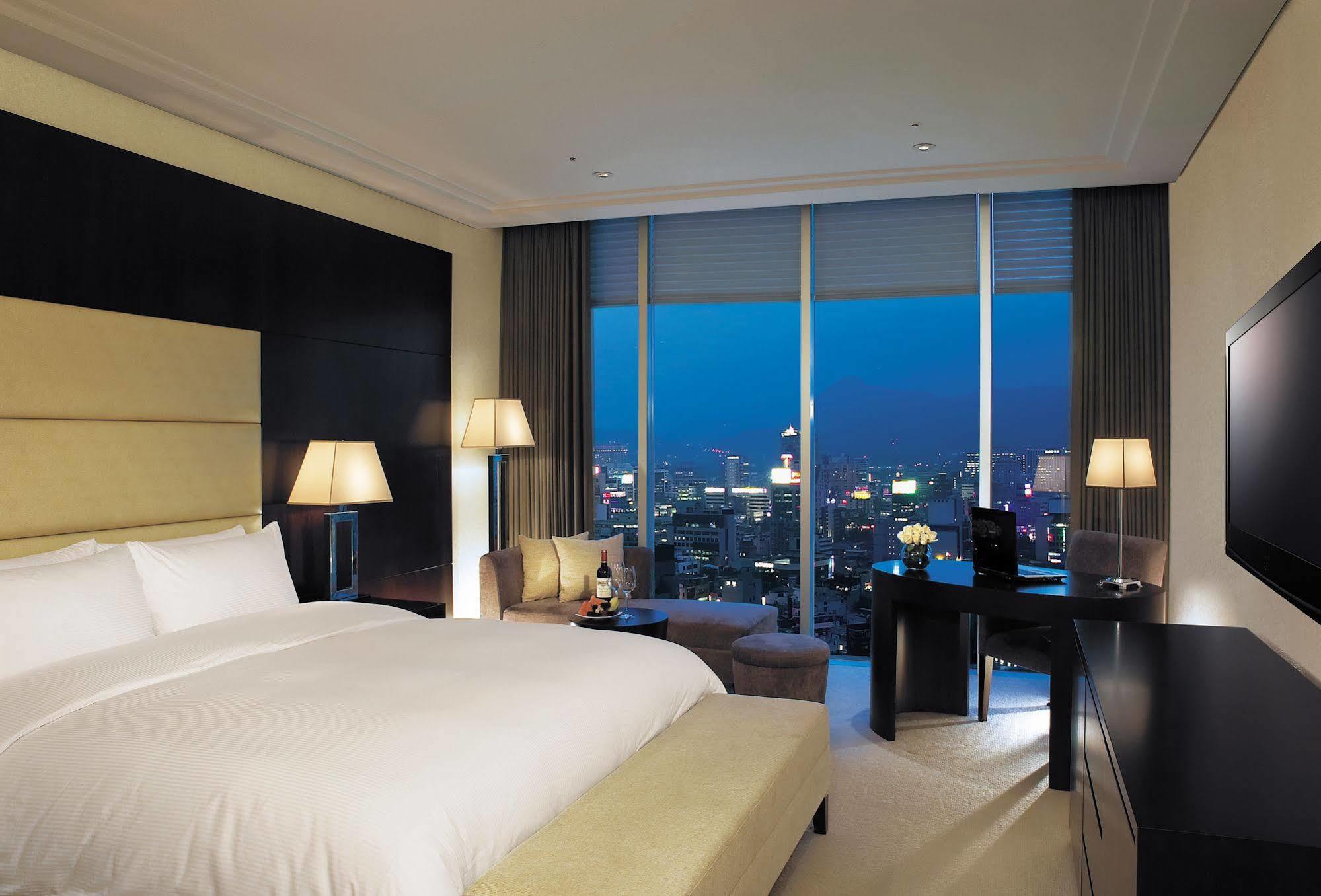 Ramada Plaza By Wyndham Gwangju Hotel Kvangdzsu Kültér fotó