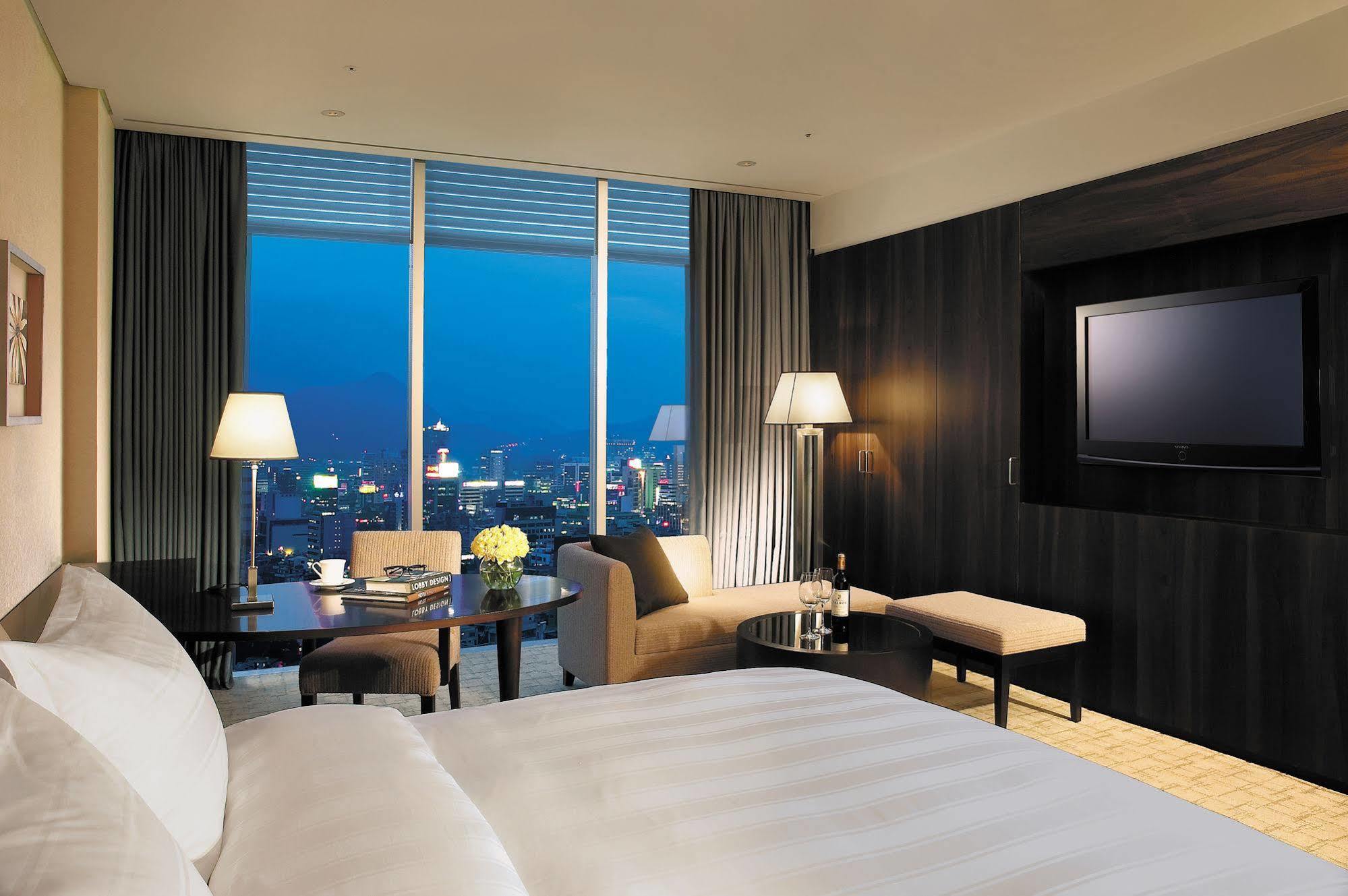 Ramada Plaza By Wyndham Gwangju Hotel Kvangdzsu Kültér fotó
